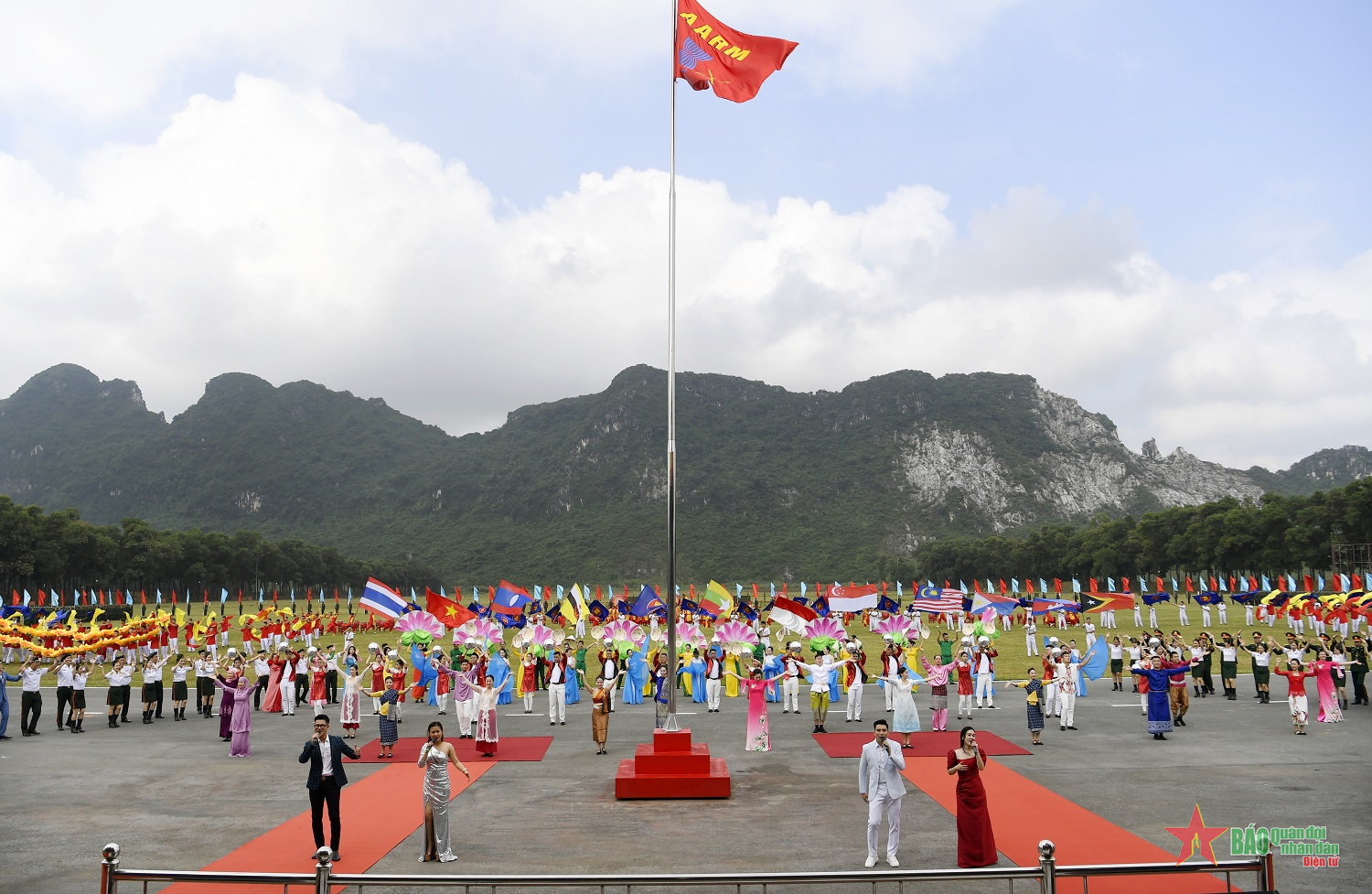 Hơn cả một cuộc tranh tài